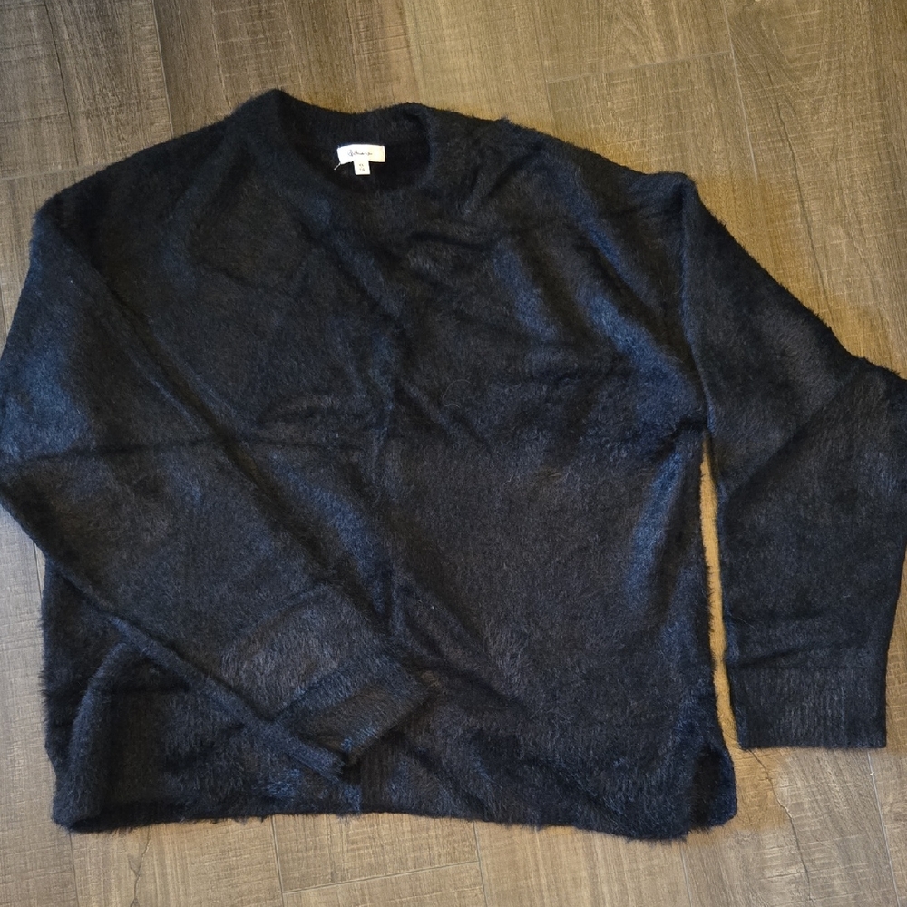 Reitmans Womens Black Crewneck Sweater